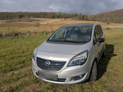 Grau Gebraucht 2014 Opel Meriva Innovation Van / Kleinbus | 6.900 € (Fairer Preis)