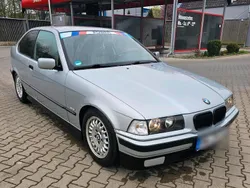 Silber Gebraucht 1997 BMW 323 Compact Kleinwagen | 3.199 € (Superpreis)