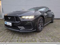 Absolute black metallic Neu 2025 Ford Mustang GT Fastback Coupé | 56.990 € (Fairer Preis)