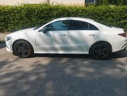 Weiß Gebraucht 2023 Mercedes CLA250e Limousine | 32.000 € (Teuer)