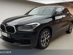 Saphirschwarz Gebraucht 2023 BMW X2 Shadowline SUV | 22.399 €