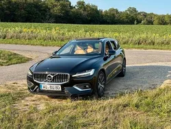 Schwarz Gebraucht 2019 Volvo V60 Inscription Kombi | 24.800 € (Teuer)