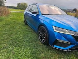 Blau Gebraucht 2022 Skoda Octavia RS Kombi | 29.600 € (Guter Preis)