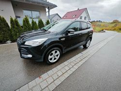Schwarz Gebraucht 2015 Ford Kuga SYNC Edition SUV | 8.500 € (Fairer Preis)