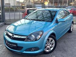 Blau Gebraucht 2009 Opel Astra GTC Innovation Limousine | 4.250 € (Fairer Preis)
