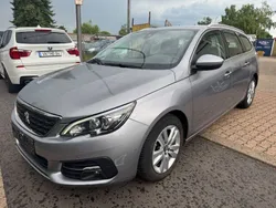 Grau Gebraucht 2019 Peugeot 308 Allure Kombi | 7.700 € (Fairer Preis)