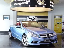 Blau Gebraucht 2010 Mercedes E350 AMG Cabrio | 24.700 €