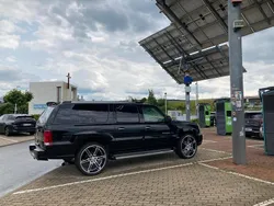 Schwarz Gebraucht 2003 Cadillac Escalade SUV | 35.000 €