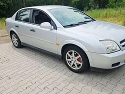 Silber Gebraucht 2003 Opel Vectra Elegance Limousine | 1.700 € (Teuer)