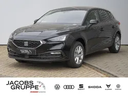 Midnightblack Neu 2025 Seat Leon Limousine | 29.990 € (Guter Preis)