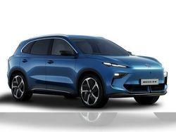 Blau Neu 2025 MG S5 Luxury SUV | 44.990 € (Etwas zu teuer)