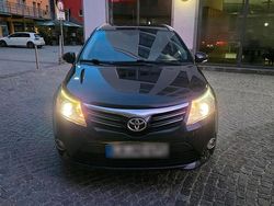 Schwarz Gebraucht 2013 Toyota Avensis Kombi | 4.300 €
