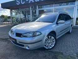 Silber Gebraucht 2005 Renault Laguna II Dynamique Kombi | 1.790 € (Fairer Preis)