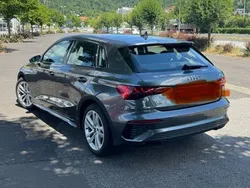 Grau Gebraucht 2021 Audi A3 Sportback S-Line Limousine | 25.250 € (Fairer Preis)