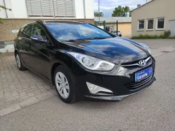 Phantom black / mic Gebraucht 2013 Hyundai i40 Edition Kombi | 7.990 € (Fairer Preis)