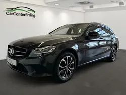 Grau Gebraucht 2020 Mercedes C220 Kombi | 25.690 € (Fairer Preis)