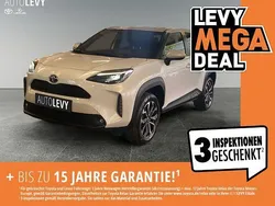 Platinumweiss perleffekt Gebraucht 2022 Toyota Yaris Hybrid Connect Style | 23.890 € (Fairer Preis)