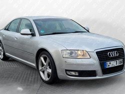 Silber Gebraucht 2009 Audi A8 Sport Limousine | 10.990 € (Etwas zu teuer)