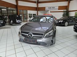 Grau Gebraucht 2017 Mercedes A220 Urban Limousine | 15.995 € (Fairer Preis)