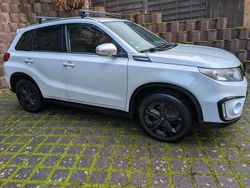 Weiß Gebraucht 2016 Suzuki Vitara SUV | 11.400 € (Fairer Preis)