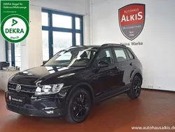 Deep black perleffekt Gebraucht 2018 VW Tiguan Trendline SUV | 20.990 € (Fairer Preis)