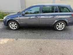 Blau Gebraucht 2009 Opel Vectra Kombi | 3.999 €