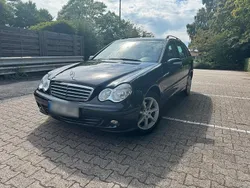 Schwarz Gebraucht 2005 Mercedes C180 Kombi | 3.300 € (Etwas zu teuer)
