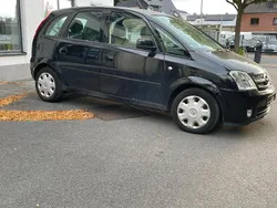Schwarz Gebraucht 2006 Opel Meriva Van / Kleinbus | 1.150 € (Fairer Preis)