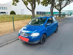 Blau Gebraucht 2009 VW Fox Kleinwagen | 1.797 € (Etwas zu teuer)