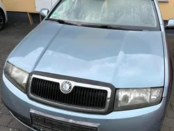 Grau Gebraucht 2003 Skoda Fabia Kleinwagen | 850 € (Guter Preis)