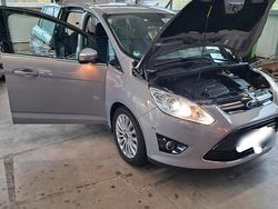 Silber Gebraucht 2013 Ford Grand C-Max Van / Kleinbus | 7.000 € (Teuer)