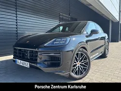 Chromitschwarzmetallic Gebraucht 2024 Porsche Cayenne SUV | 132.188 €