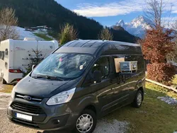 Grau Gebraucht 2017 Ford Transit Custom Trend Van / Kleinbus | 26.900 €