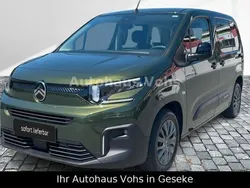 Blau Neu 2025 Citroën Berlingo Van / Kleinbus | 27.970 € (Fairer Preis)