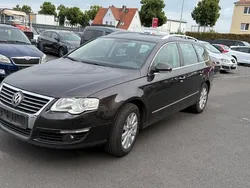 Braun Gebraucht 2009 VW Passat Highline Kombi | 2.190 € (Fairer Preis)
