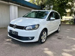 Pure white Gebraucht 2014 VW Touran Highline Van / Kleinbus | 7.990 € (Superpreis)