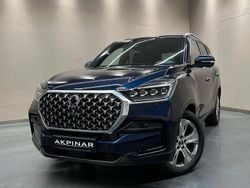 Blau Gebraucht 2023 Ssangyong (KGM) Rexton Sapphire SUV | 32.800 € (Superpreis)