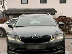 Grau Gebraucht 2018 Skoda Octavia Kombi | 9.500 € (Etwas zu teuer)