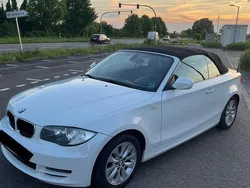 Weiß Gebraucht 2010 BMW 118 Cabriolet Advantage Cabrio | 6.600 € (Guter Preis)