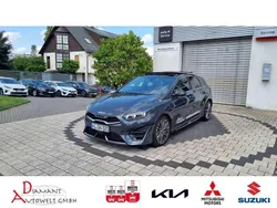 Grau Gebraucht 2025 Kia Ceed GT GT-Line Limousine | 30.400 € (Fairer Preis)
