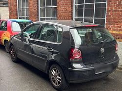 Schwarz Gebraucht 2008 VW Polo Limousine | 800 € (Superpreis)