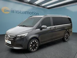 Grau Gebraucht 2025 Mercedes EQV300 Van / Kleinbus | 64.449 €