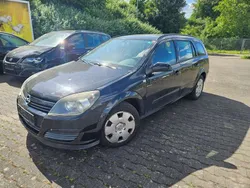 Saphirschwarz mi2 Gebraucht 2005 Opel Astra Edition Kombi | 1.200 € (Superpreis)