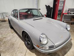 Grau Gebraucht 1968 Porsche 911 Coupé | 97.500 €