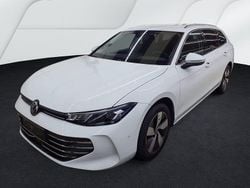 Weiß Gebraucht 2025 VW Passat Business Limousine | 31.840 € (Superpreis)