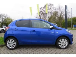 Calvi blau metallic Gebraucht 2021 Peugeot 108 Style Kleinwagen | 13.360 € (Teuer)