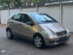 Braun Gebraucht 2005 Mercedes A170 Van / Kleinbus | 1.500 € (Fairer Preis)
