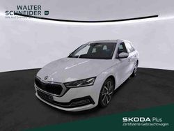 Moonweiss metallic Gebraucht 2021 Skoda Octavia Style Kombi | 22.750 € (Fairer Preis)
