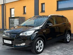 Schwarz Gebraucht 2016 Ford Kuga Titanium SUV | 10.980 € (Guter Preis)