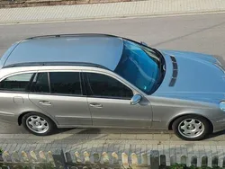 Beige Gebraucht 2004 Mercedes E220 Classic Kombi | 3.600 € (Fairer Preis)